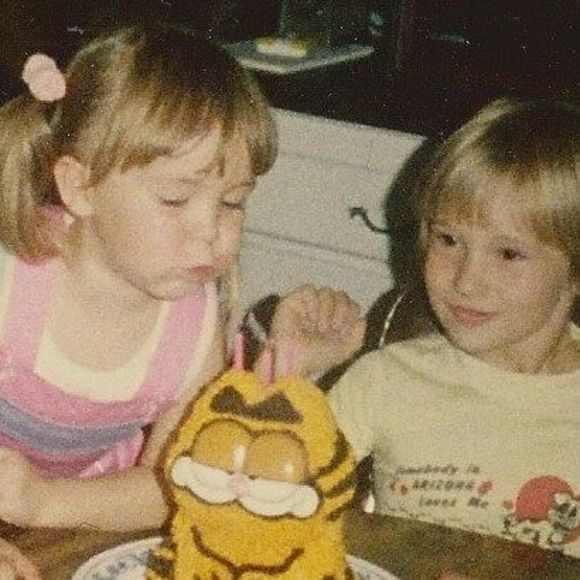 Meet your Posher, Crystal - Picture 1 of 1